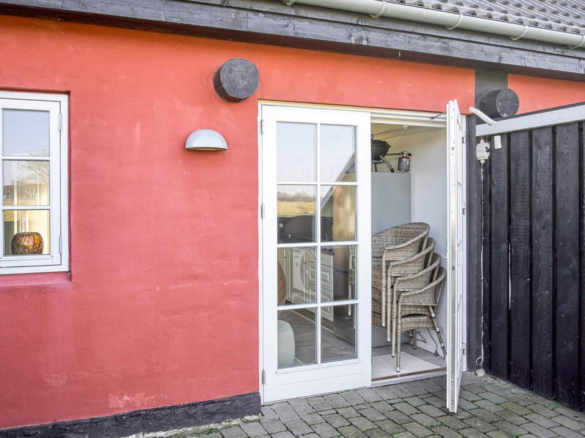 4 Person Holiday Home In AÅkirkeby 外观 照片