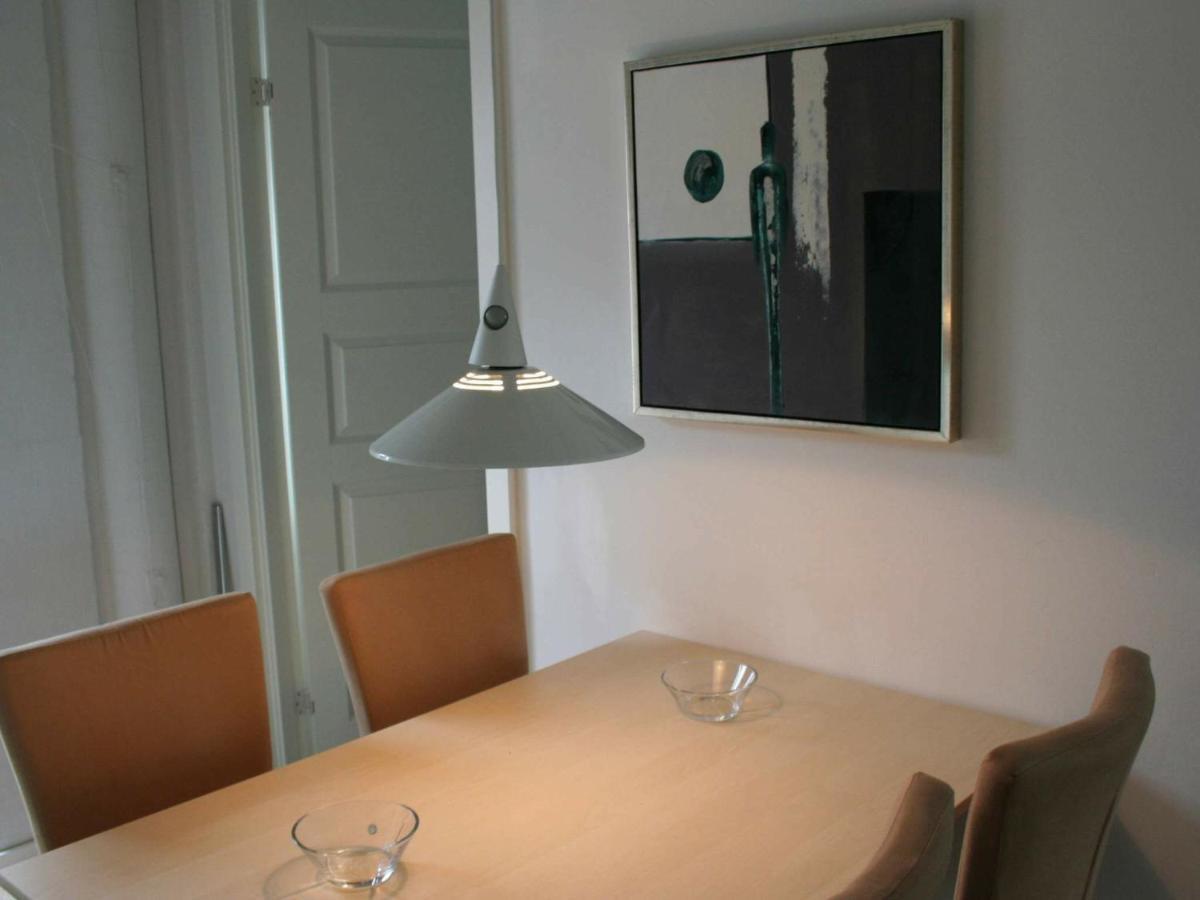 4 Person Holiday Home In AÅkirkeby 外观 照片
